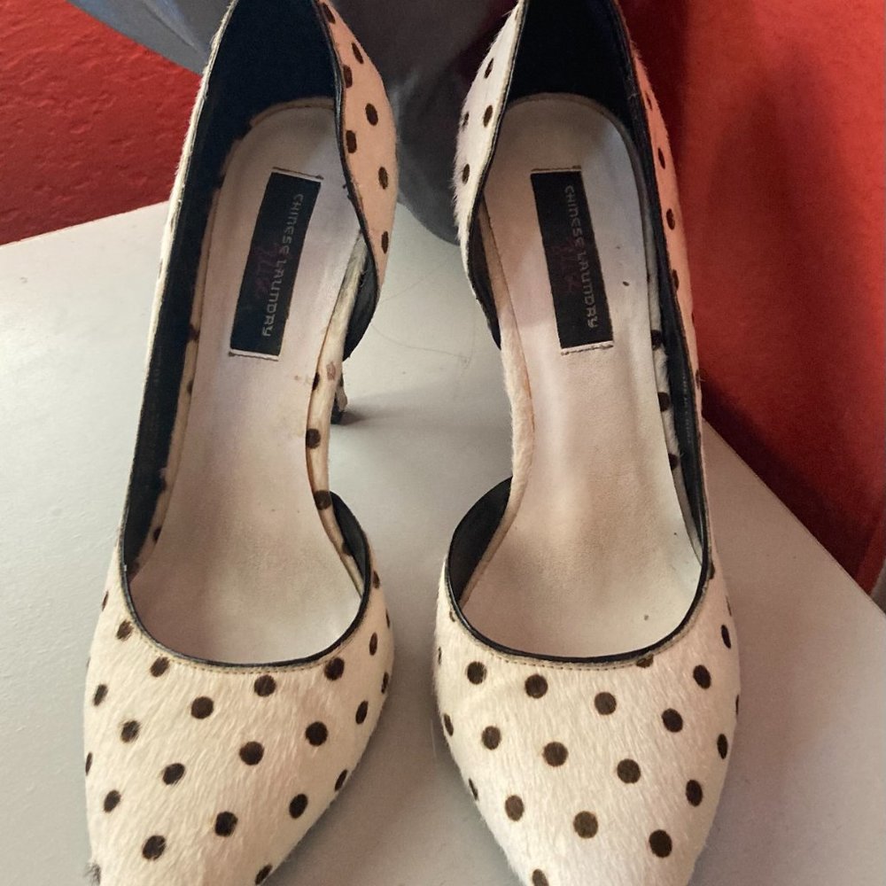 Gently Used Polka Dot Pumps